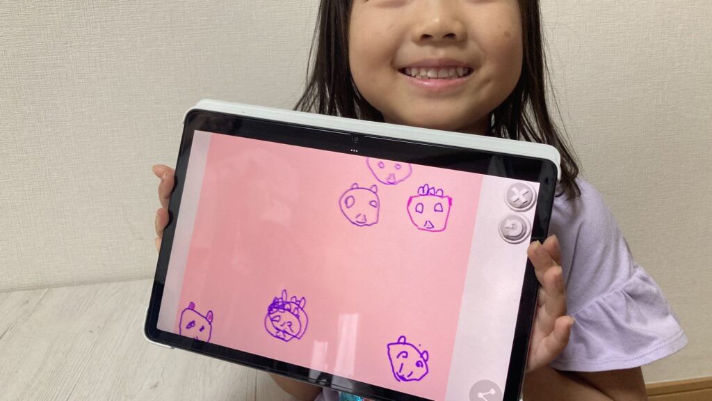 プログラミング　小学生　ビスケット　タブレット